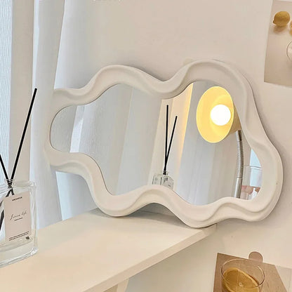 Small Irregular Wavy Mirror